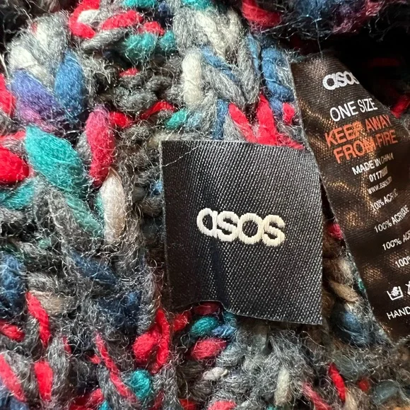 Winter Beanie Hat Lot Nike Black, ASOS, Save Lands, George & Diehard - Picture 4 of 9